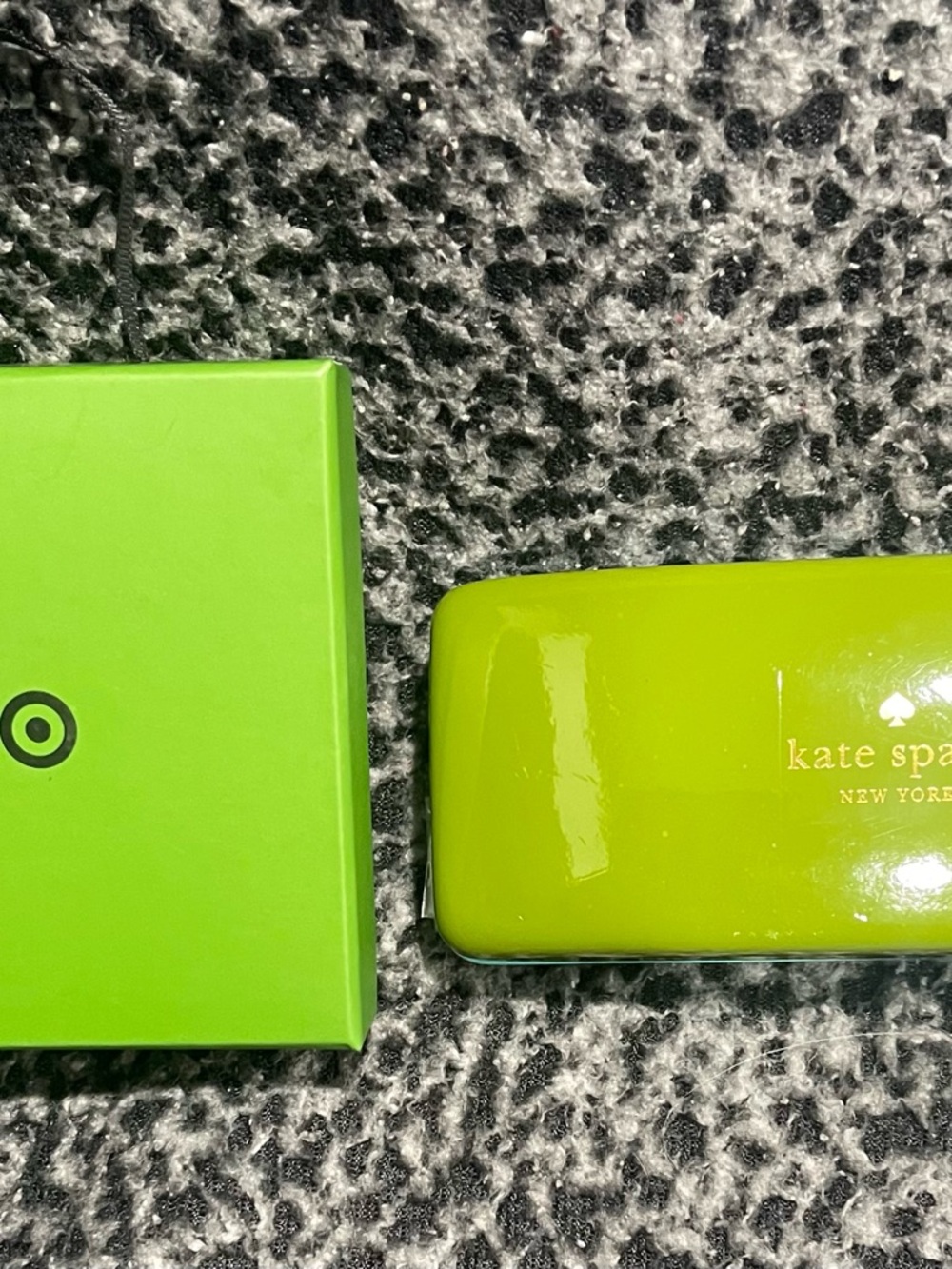 Kate Spade Hello Sunshine Sunglasses w/Lime Green Eyeglass Case & Brooch Bundle